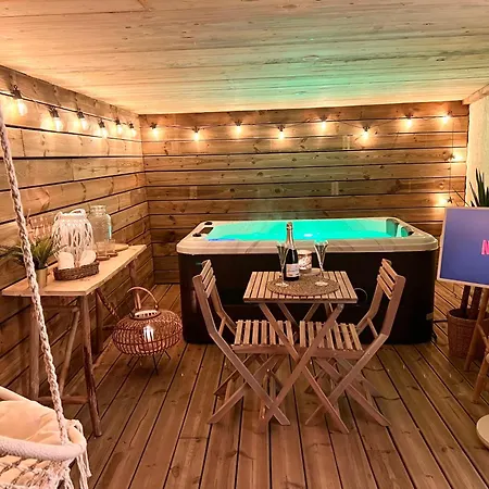 Nyaraló La Chaumiere Des Marais Escapade Romantique & Jacuzzi Privatif La Chapelle-des-Marais