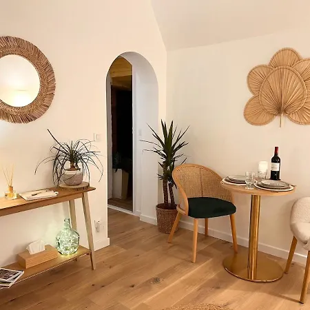 La Chaumiere Des Marais Escapade Romantique & Jacuzzi Privatif