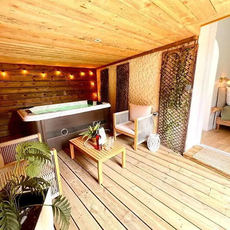 La Chaumiere Des Marais Escapade Romantique & Jacuzzi Privatif Nyaraló *